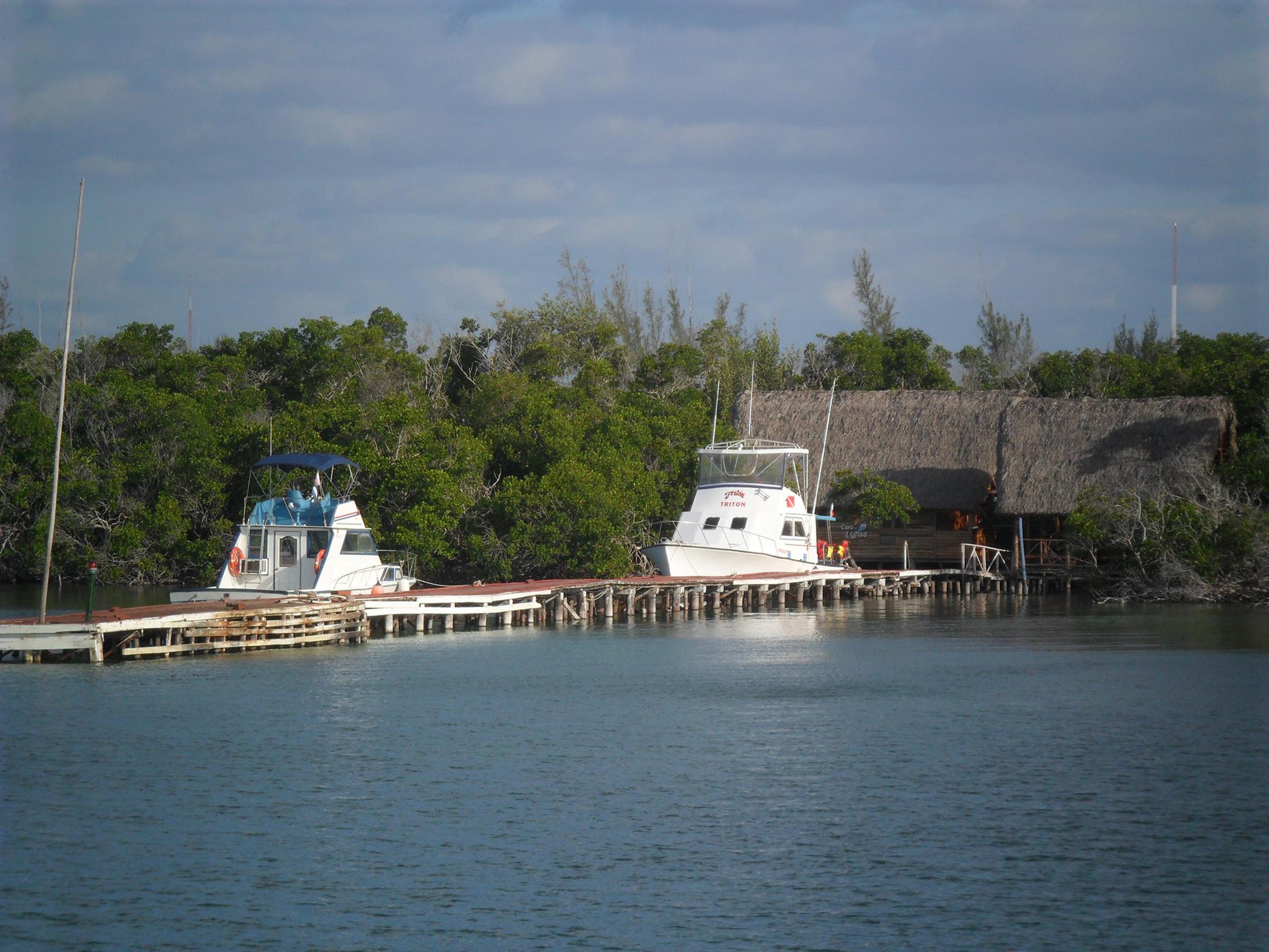 CUBANACAN CAYO LEVISA HOTEL PINAR DEL RIO CUBA